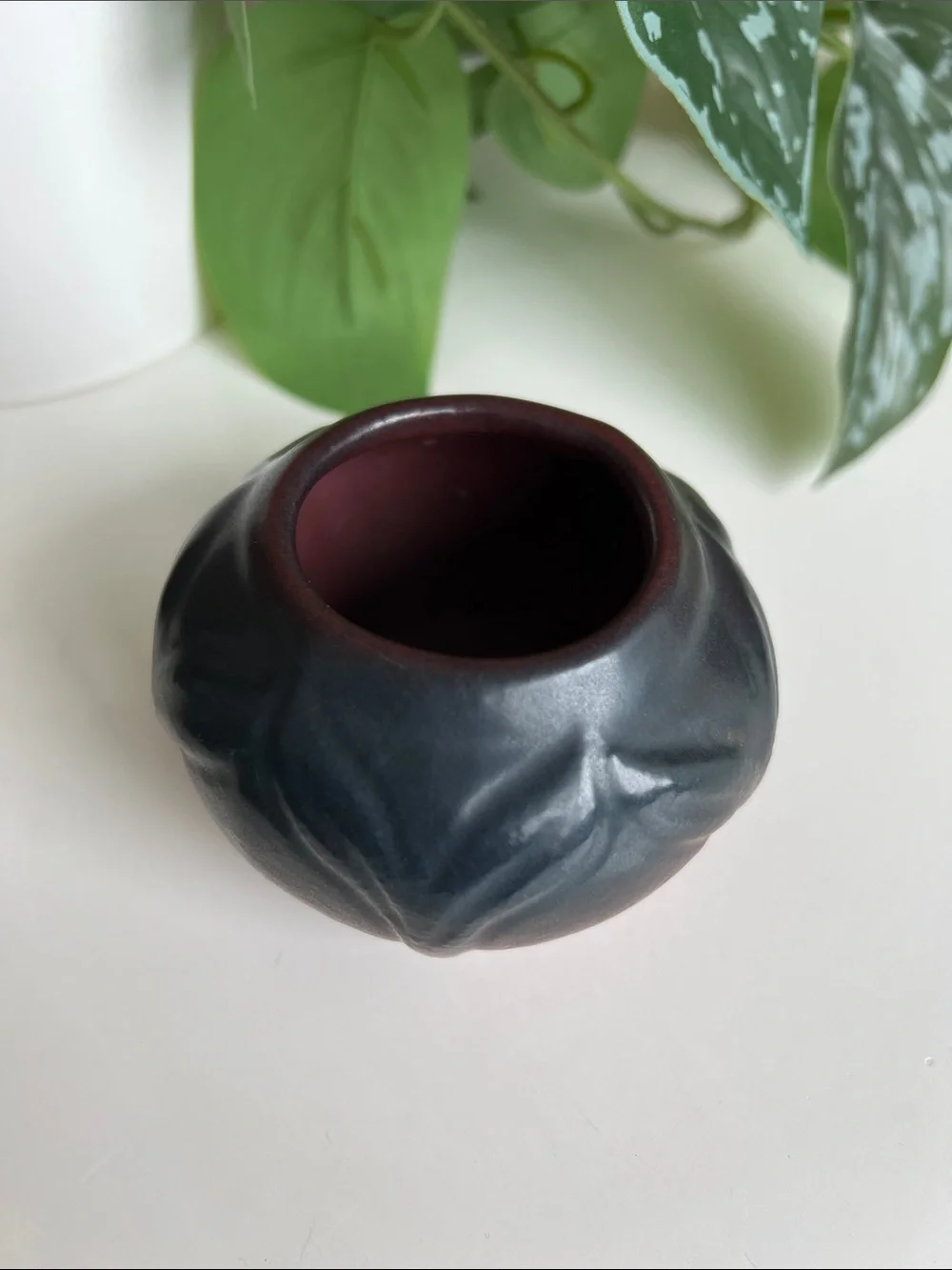 Vintage Small Van Briggle Art Pottery Vase - Picture 4 of 11
